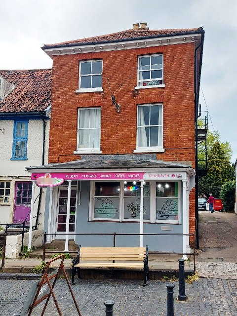 Burger Shop & Dessert Bar in Norfolk For Sale