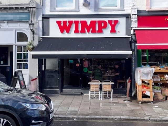 WIMPY Restaurant in South London For Sale