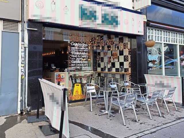 Licensed Cafe & Dessert Parlour in Surrey For Sale