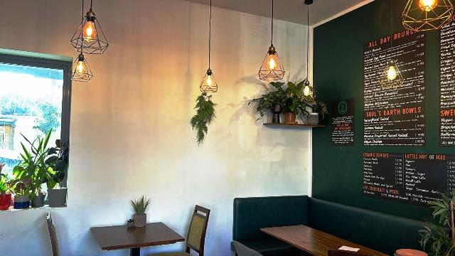 Sell a Award Winning Caf in Middlesex For Sale
