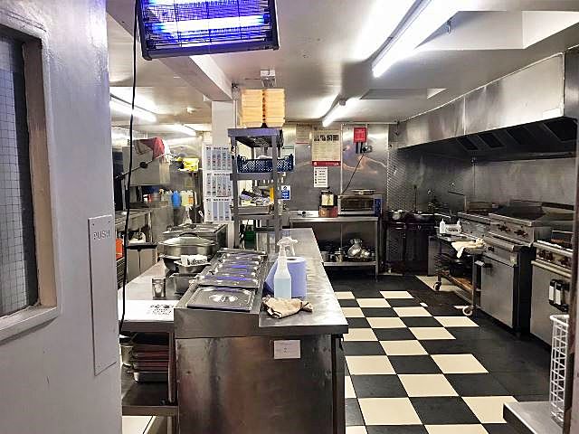 Sell a Licensed Grill Restaurant in Worcester Park For Sale