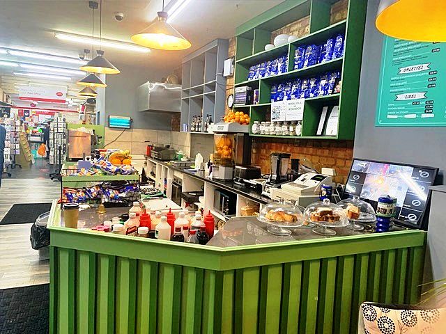 Sell a Spacious Caf in Hanwell For Sale