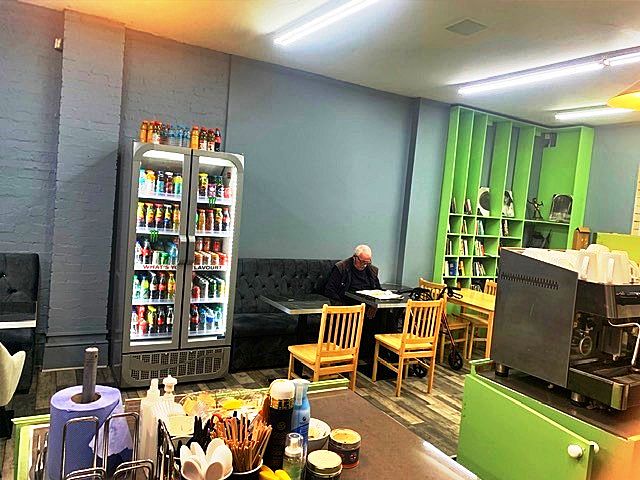 Spacious Caf in Hanwell For Sale for Sale