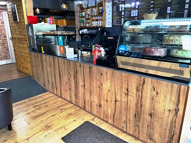 Modern Caf in Essex For Sale