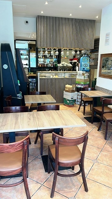Licensed Tapas Bar in Battersea For Sale for Sale