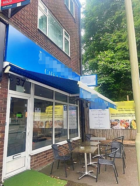 Caf plus Coffee Shop in Surrey For Sale