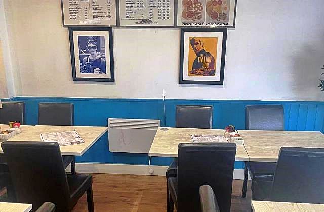 Café plus Coffee Shop in Camberley For Sale for Sale