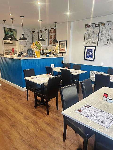 Café plus Coffee Shop in Camberley For Sale for Sale