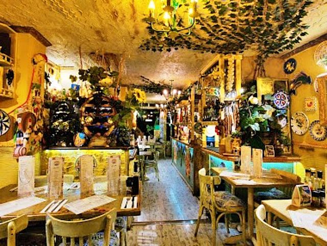 Licenced Restaurant in Penge For Sale
