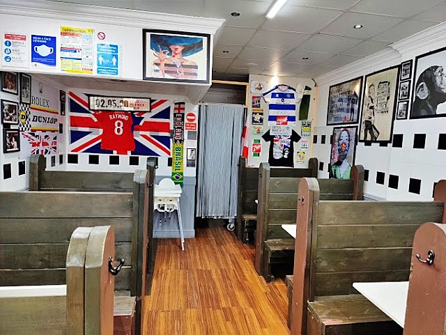 Buy a Old established Caf in Middlesex For Sale