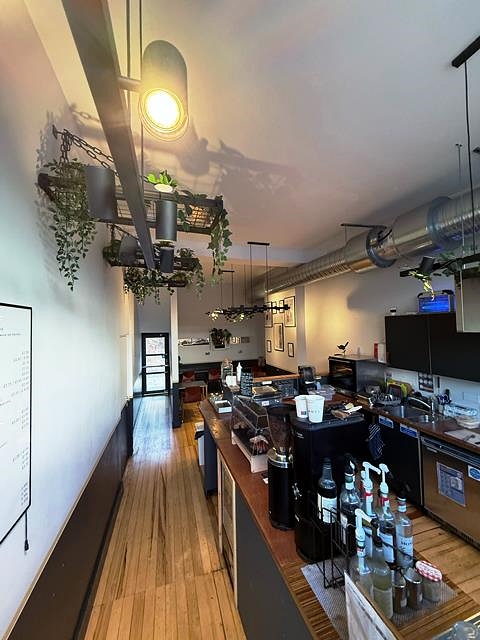 Well Presented Caf in South London For Sale for Sale