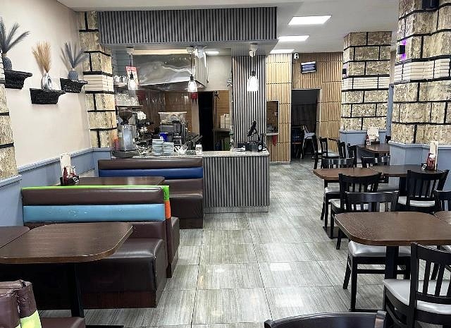 Buy a Well Established Café Coffee Shop in Hampshire For Sale
