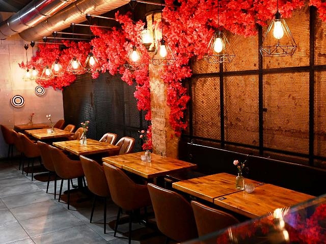 Licenced Charcoal Restaurant and Bar in South London For Sale for Sale