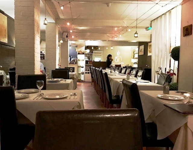 Old Established Thai Restaurant in West London For Sale