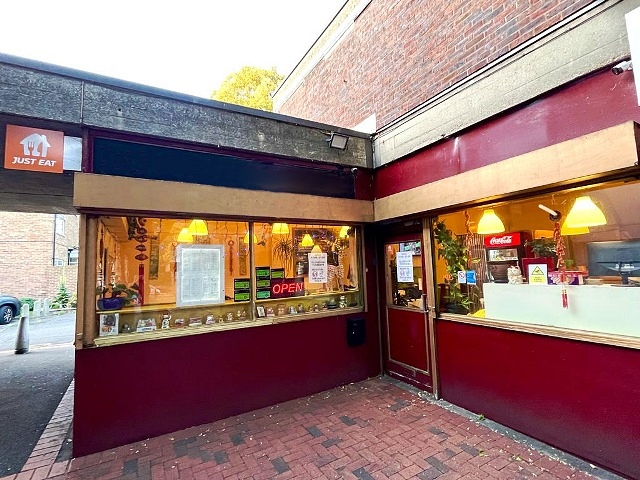 Well Established Chinese Restaurant in Surrey For Sale