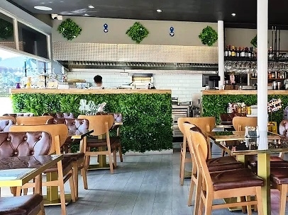Modern Restaurant and Cocktail Bar in Kent For Sale for Sale