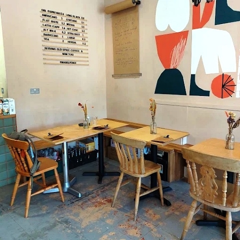 Buy a Licensed Coffee Shop in South London For Sale