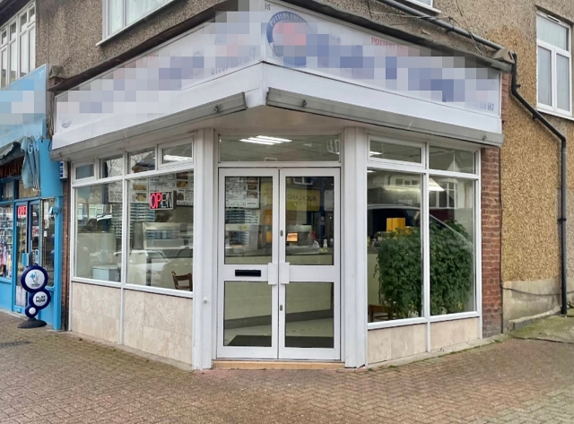 Retirement Sale Fish & Chip Shop plus Kebab Shop in Hertfordshire For Sale