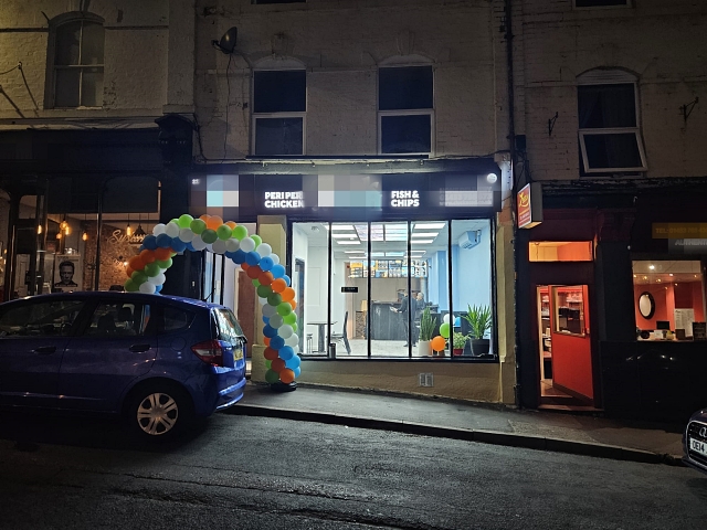 Fish & Chip plus Chicken Shop in Gloucestershire For Sale
