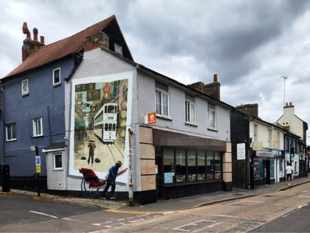Spacious Licenced Chinese Restaurant in Hertfordshire For Sale for Sale