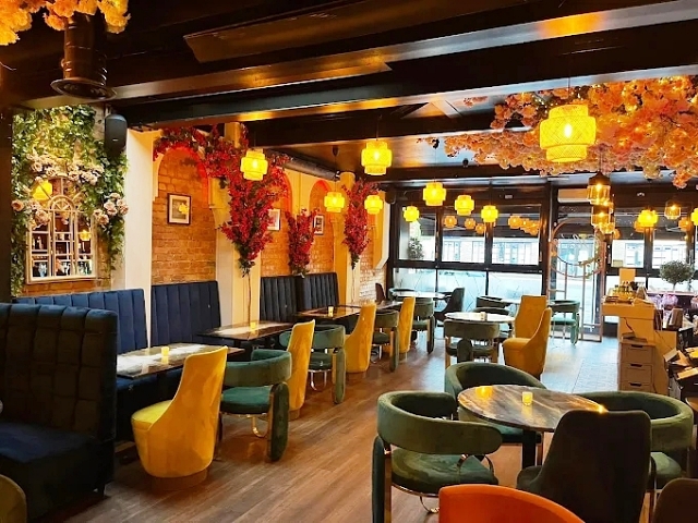 Excellent Spanish Restaurant in Kent For Sale