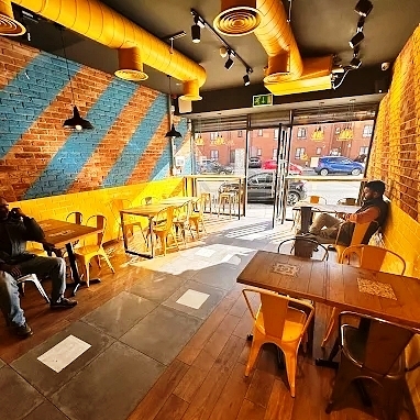 Fast Food Restaurant and Takeaway in North London For Sale