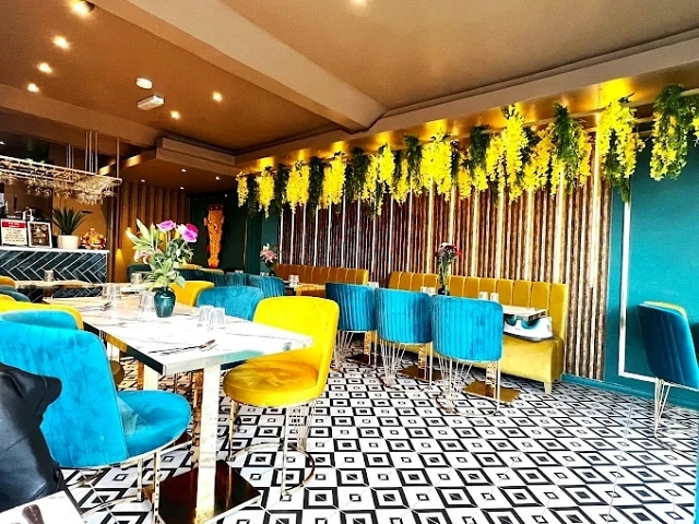 Licensed Indian Restaurant in Surrey For Sale