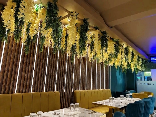 Buy a Licensed Indian Restaurant in Surrey For Sale