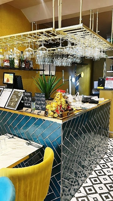 Licensed Indian Restaurant in Surrey For Sale for Sale