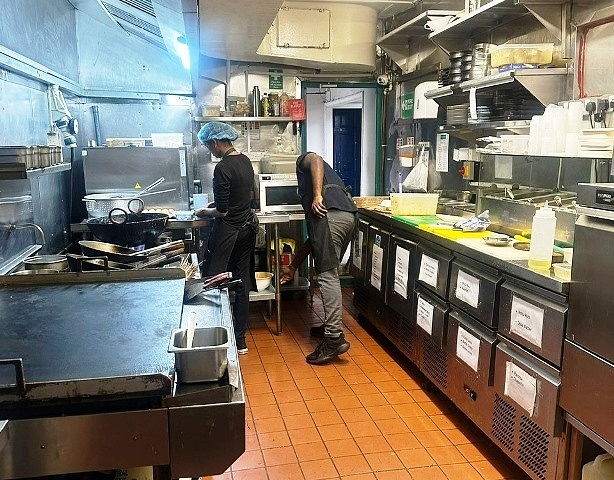 Sell a Licensed Indian Restaurant in Surrey For Sale