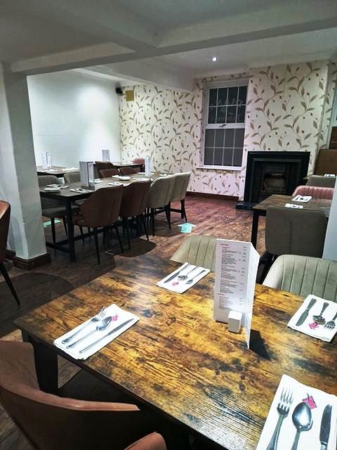 Detached Indian Restaurant in Cambridgeshire For Sale for Sale