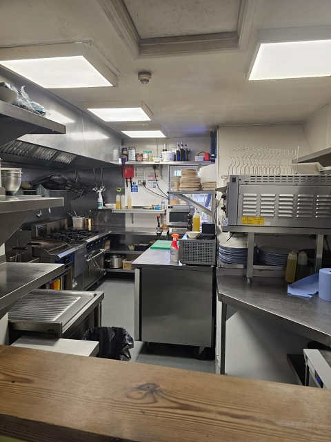 Lincesed Italian Restaurant in South London For Sale for Sale