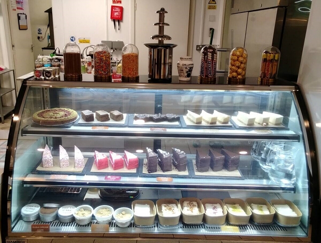 Buy a Fmaily Run Ice Cream Parlour in Nottinghamshire For Sale