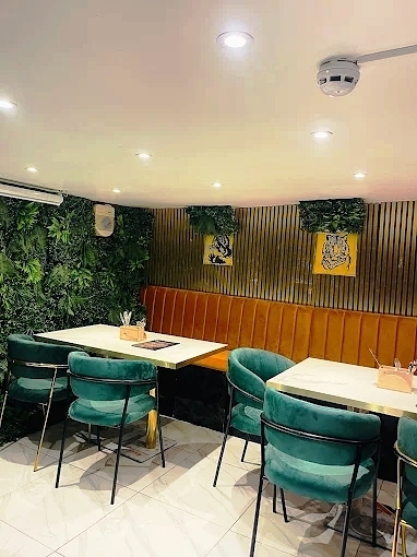 Indian Restaurant and Bar in East London For Sale for Sale