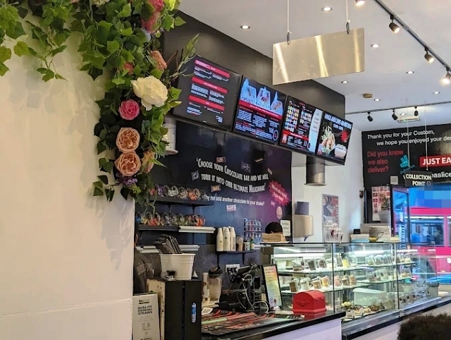 Well Fitted Dessert Parlour in Kent For Sale