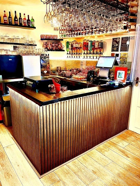 Licensed Indian Restaurant in South London For Sale