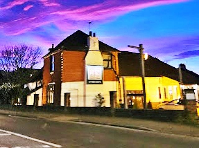 Large Detached Restaurant in Surrey For Sale