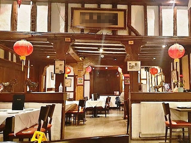 Buy a Large Detached Restaurant in Surrey For Sale