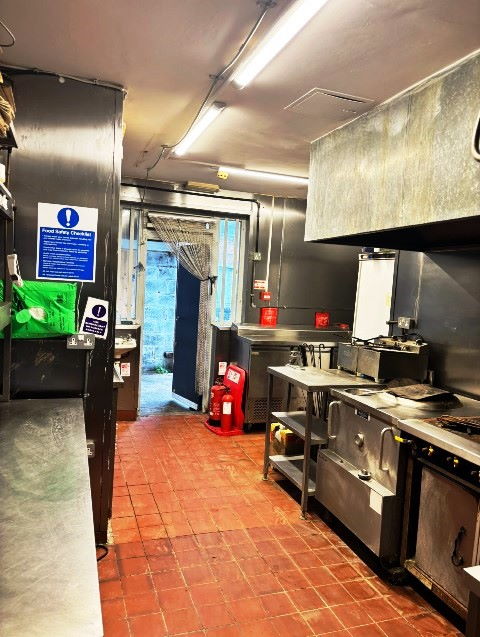 Indian Restaurant and Takeaway in Middlesex For Sale for Sale