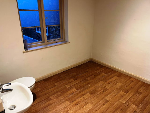 Cafe and Delicatessen in Surrey For Sale for Sale