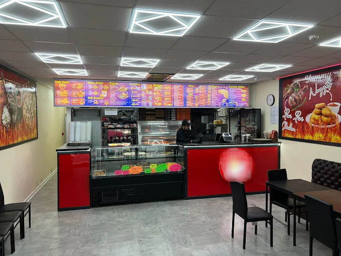 Exceptional Chicken Takeaway and Restaurant in Surrey For Sale