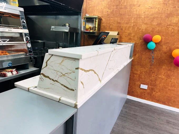 Pizza and Chicken Shop in Surrey For Sale