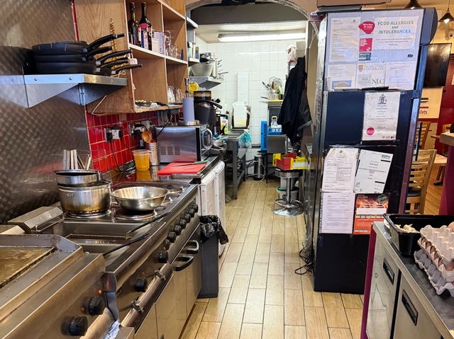 Well Established Café in Middlesex For Sale for Sale