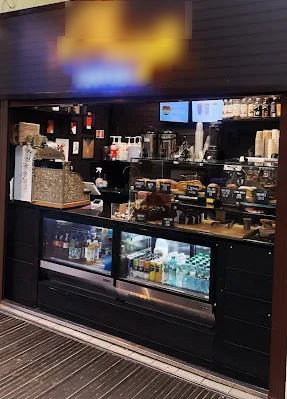 Station Kiosk Coffee Shop in South London For Sale
