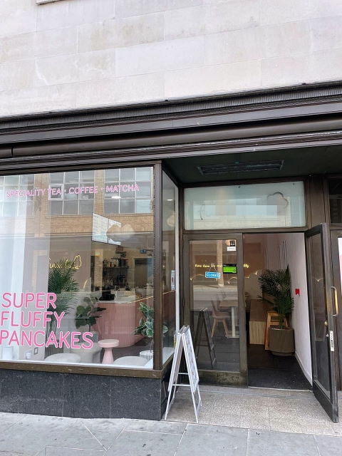 Cafe Coffee Shop in Surrey For Sale