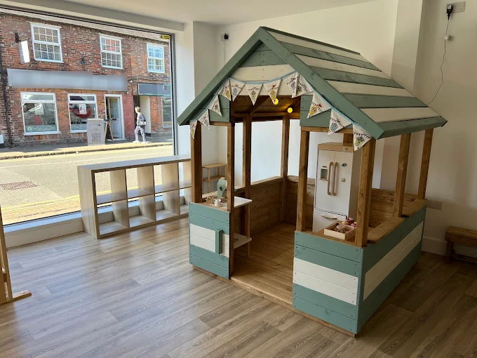 Cafe and Fast Food Restaurant in Buckinghamshire For Sale