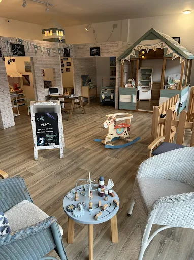 Cafe and Fast Food Restaurant in Buckinghamshire For Sale for Sale