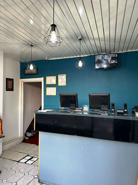 Modern Indian Takeaway in Surrey For Sale for Sale