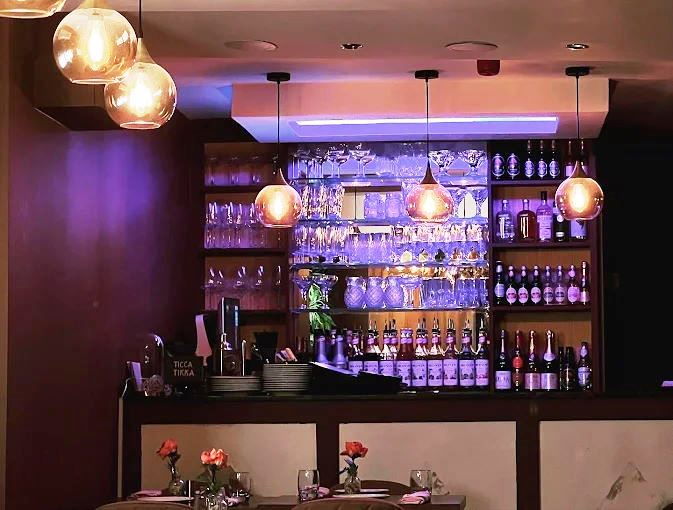 Buy a Indian Restaurant & Takeaway in East London For Sale