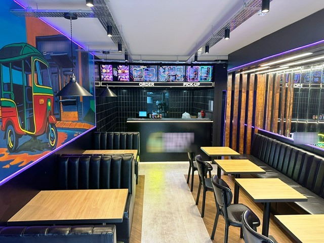 Fast Food Chicken and Burger Restaurant in North London For Sale for Sale